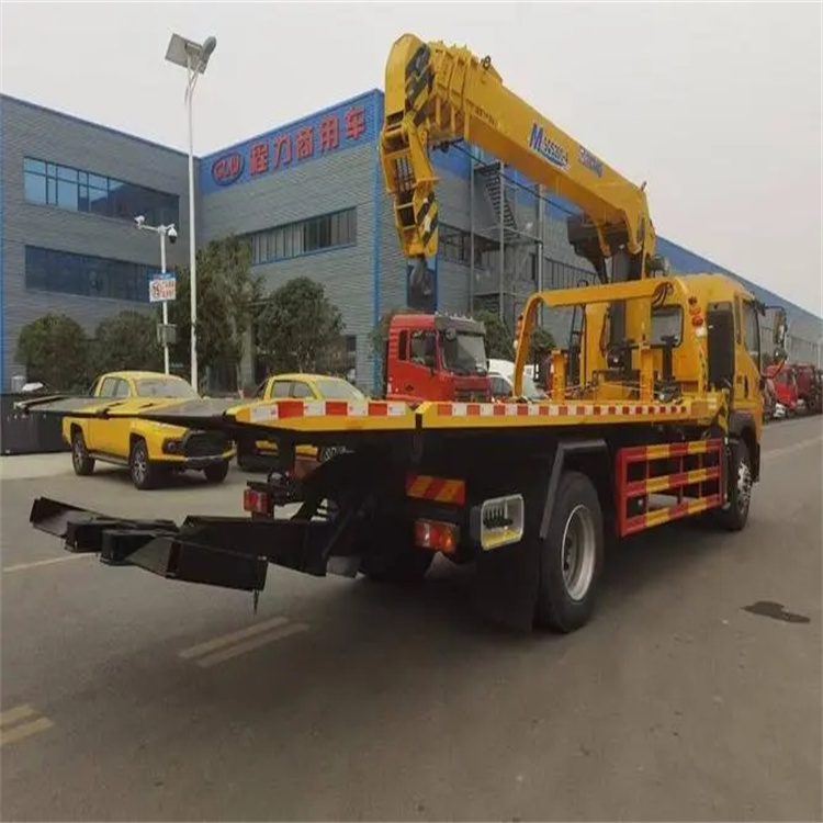 文成县附近小随车吊出租电话，轻松解决搬运烦恼