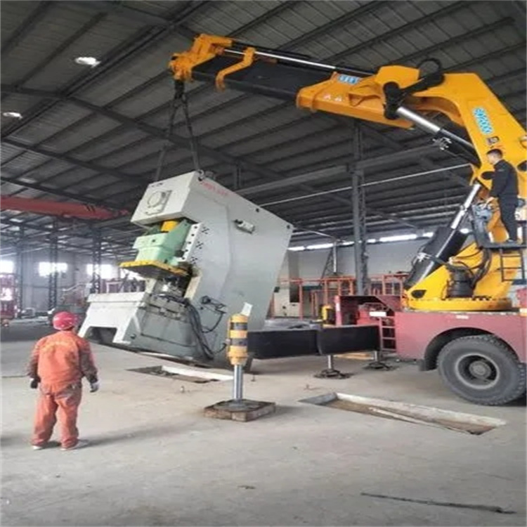 文成县80吨折臂吊车出租附近电话